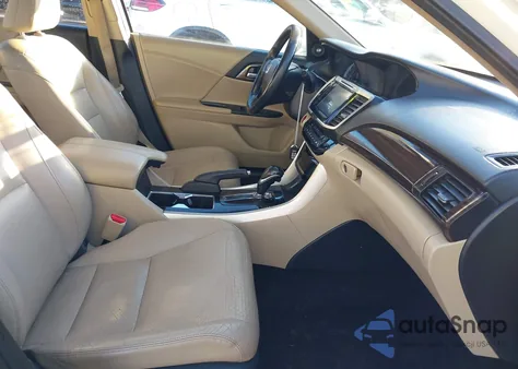 2016 Honda Accord Touring из США, поврежденный, VIN 1HGCR3F95GA012399